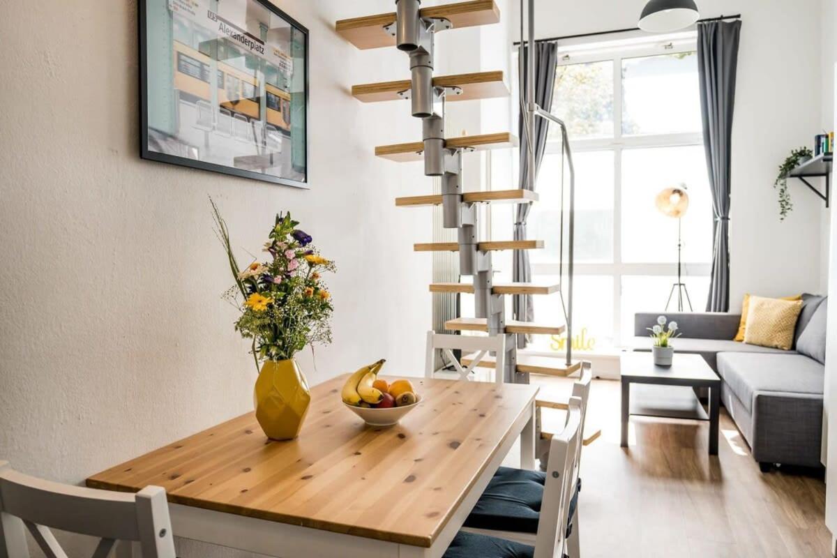 Industrial Loft In Berlin Mitte Lägenhet Exteriör bild