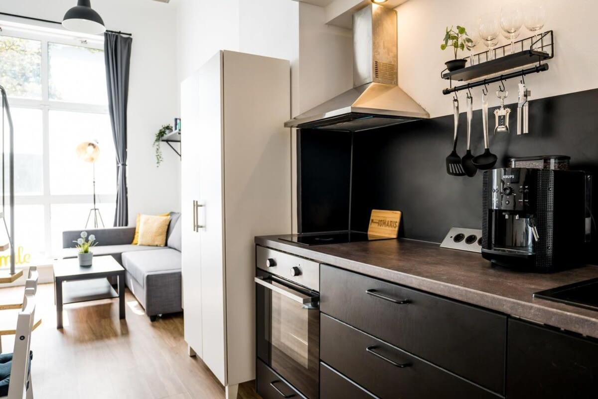 Industrial Loft In Berlin Mitte Lägenhet Exteriör bild