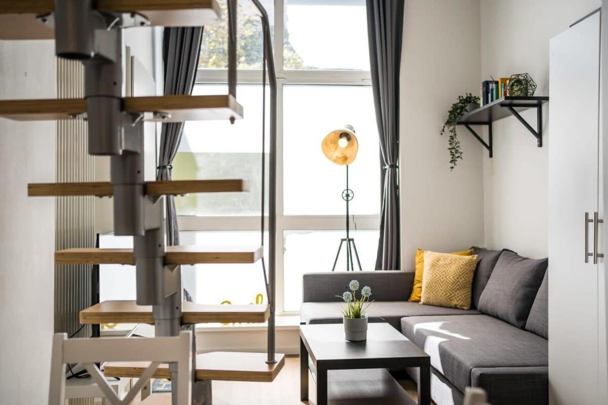 Industrial Loft In Berlin Mitte Lägenhet Exteriör bild